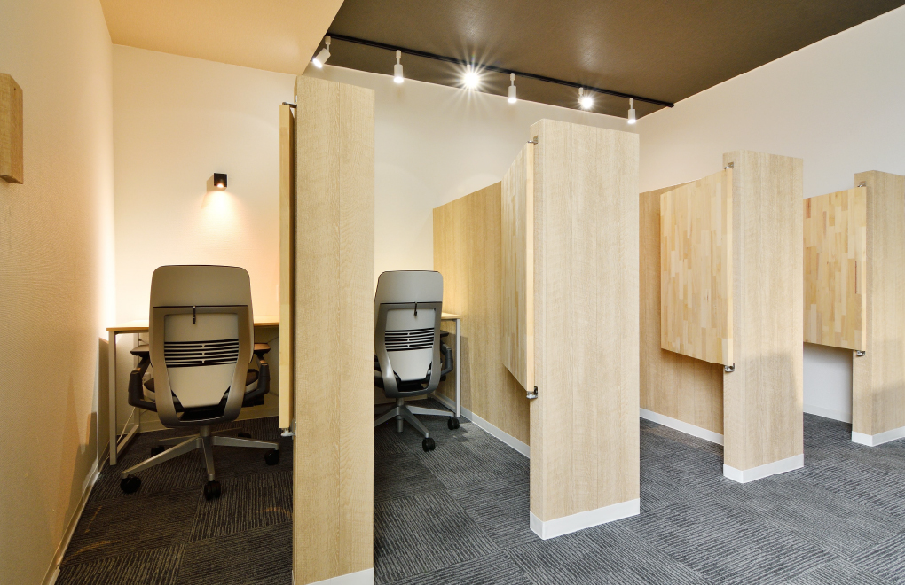 完全個室＆集中スペース